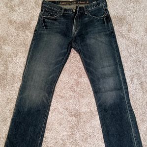 American Eagle jeans Low Rise Slim Straight